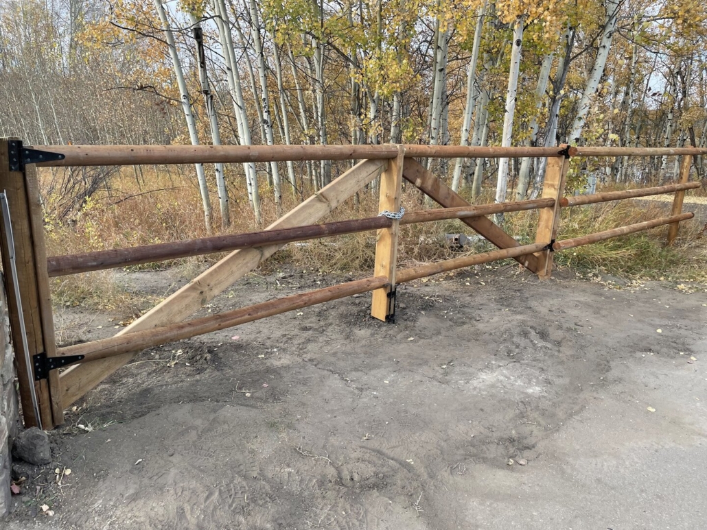 Acreage, Farm and Ranch Fences