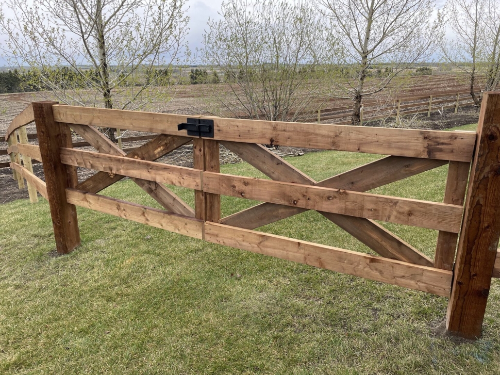Acreage, Farm and Ranch Fences