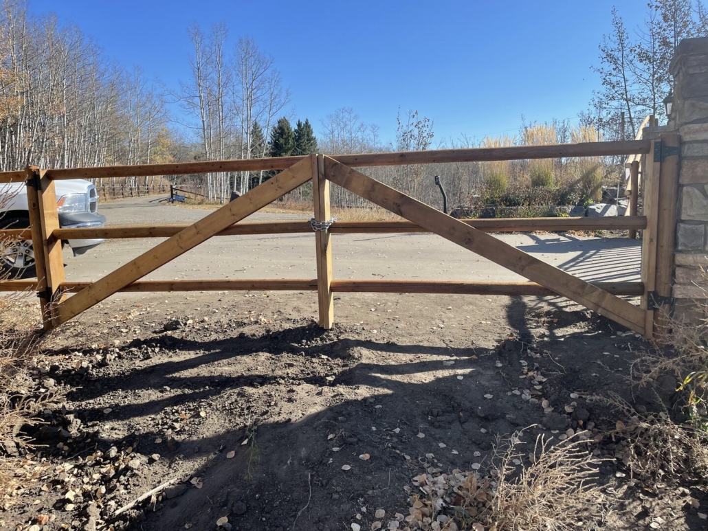 Acreage, Farm and Ranch Fences