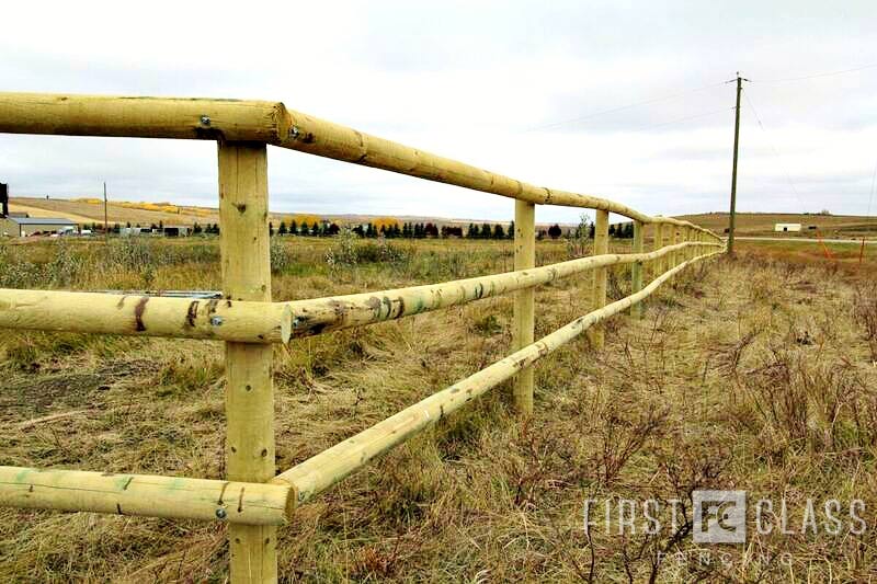 Post-and-Rail-with-Farm-Fence