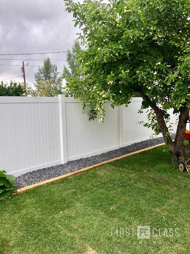 Vinyl Fence with Gates