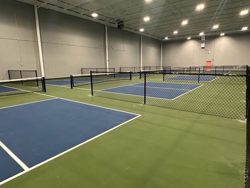 Indoor chain link fence