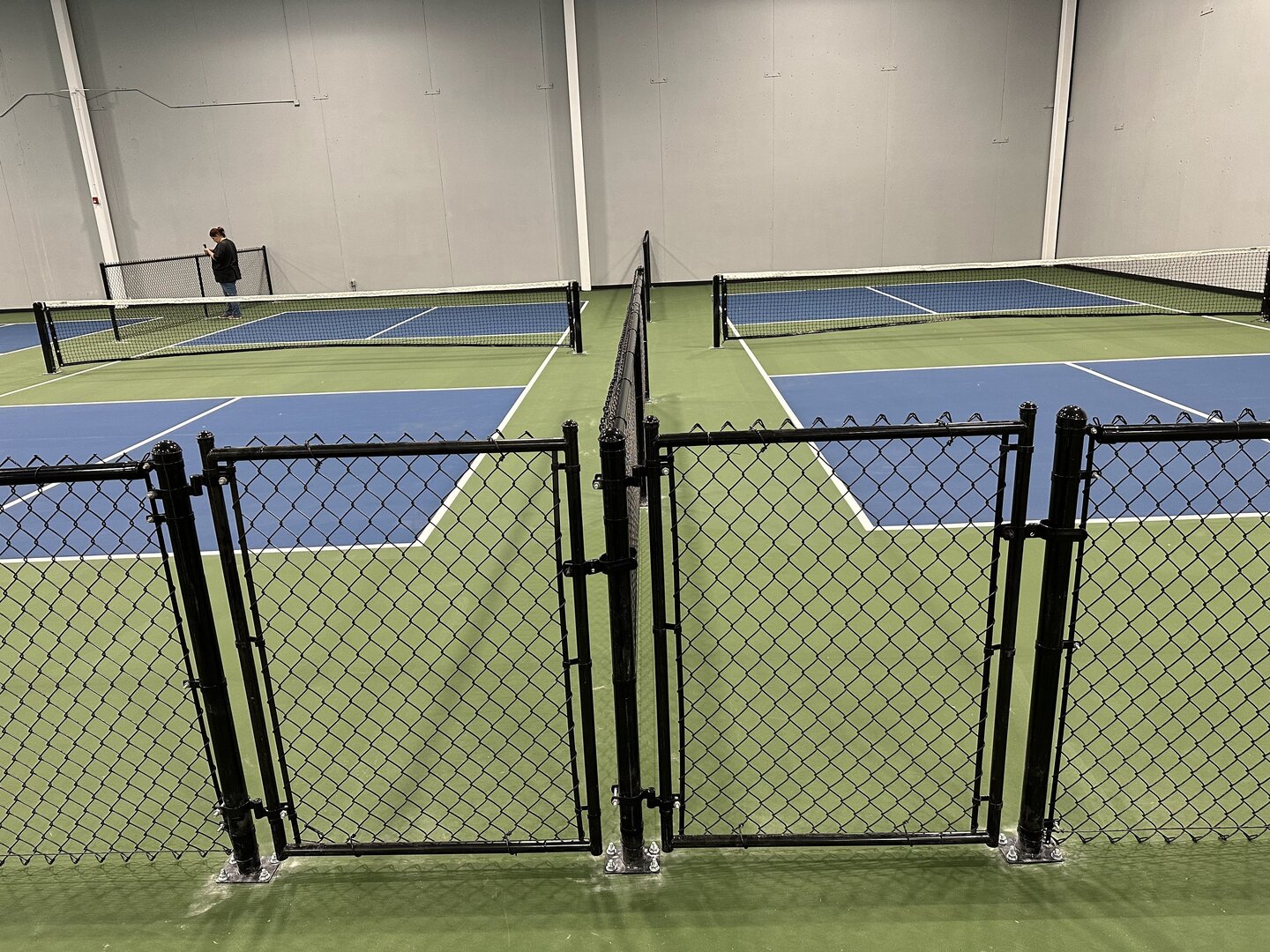 Indoor chain link fence