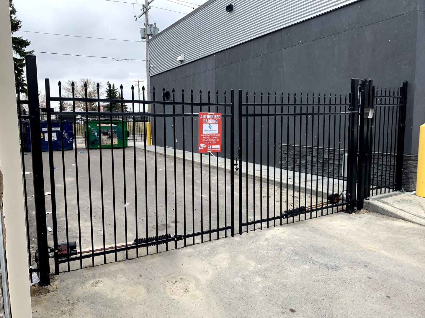 Commercial ornamental fence