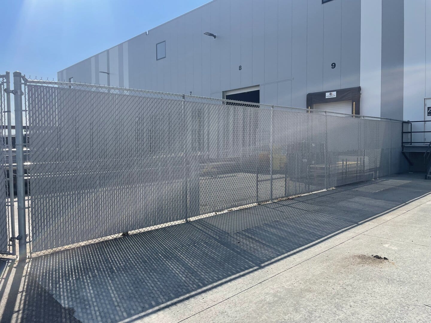 Commercial chain link fence